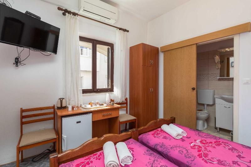 Guest House Cesic image