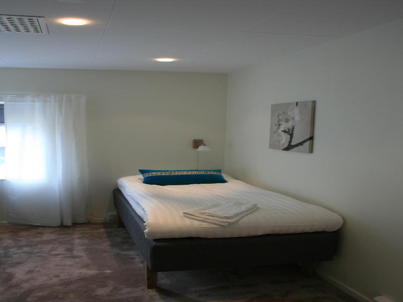 Flygplatshotellet image