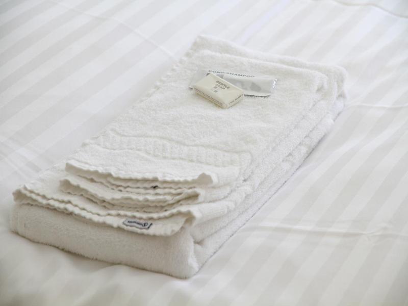 Flygplatshotellet image