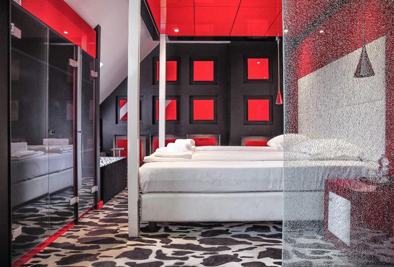 Hotel Lent image