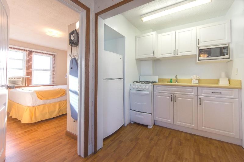 Buttercup Suites image