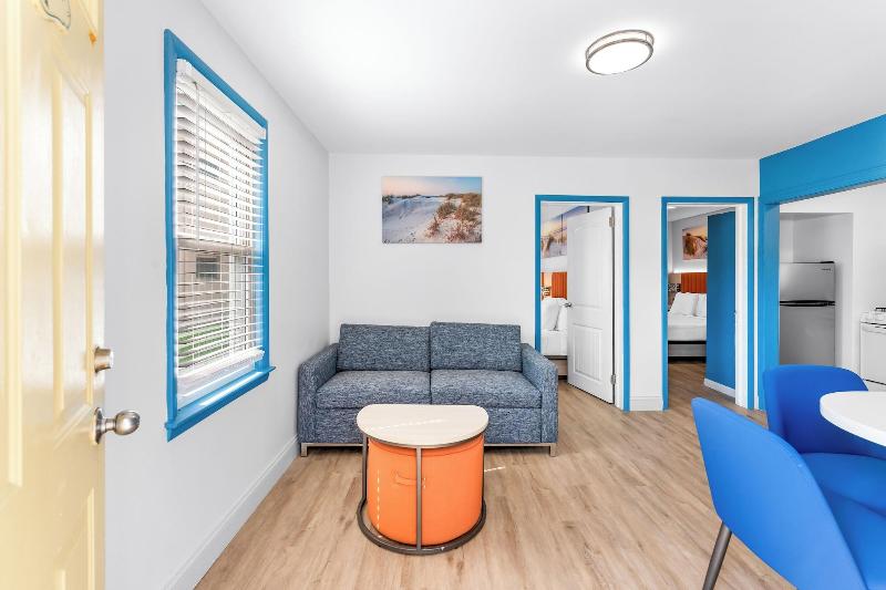 Buttercup Suites image
