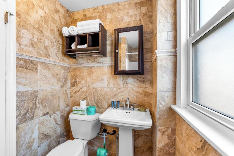 Buttercup Suites image