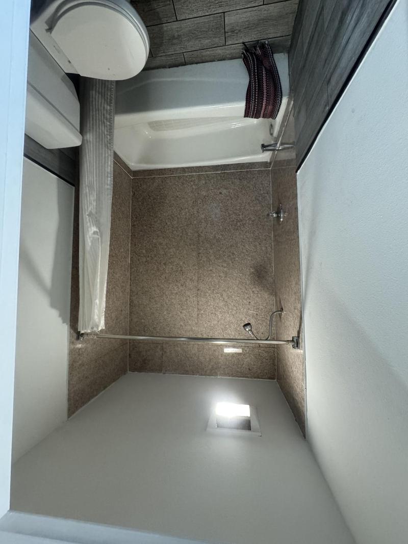 Hiland Motel image
