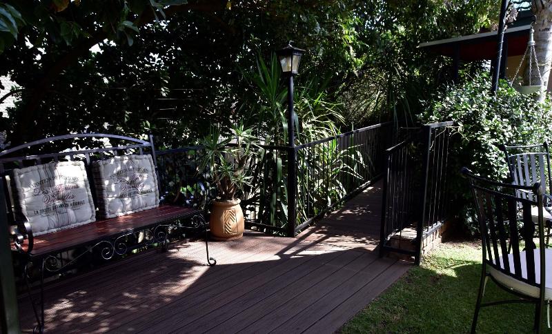 Lamor Guest House
