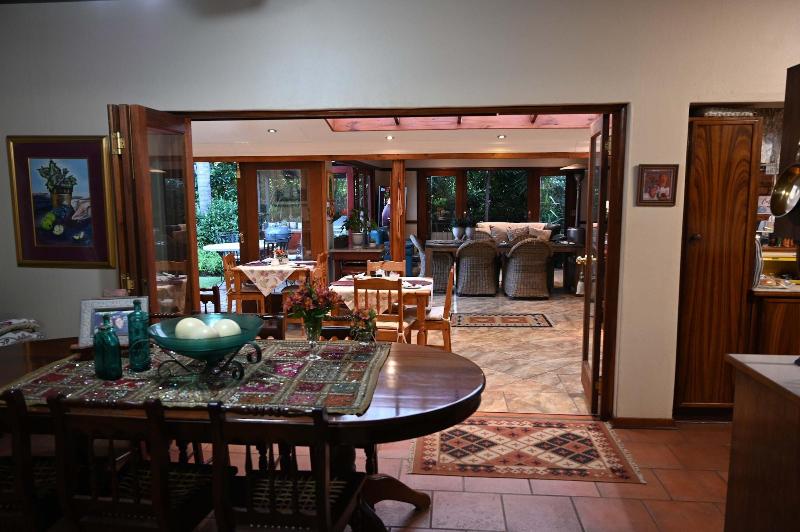 Lamor Guest House