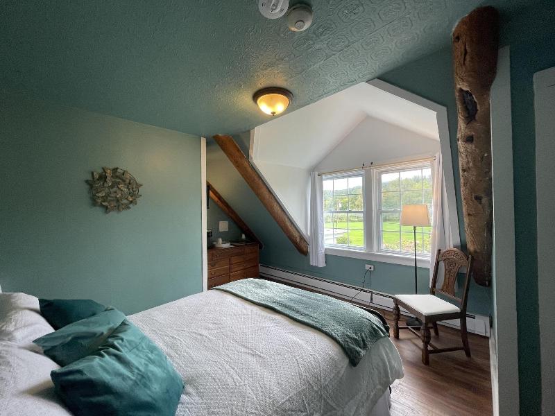 Stone Hearth Inn And Eatery image