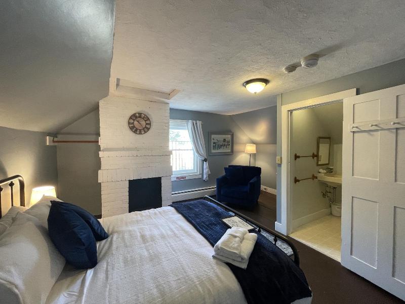Stone Hearth Inn And Eatery image