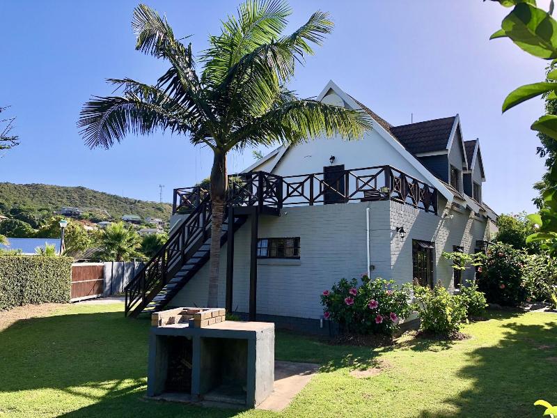 Pelican Lodge