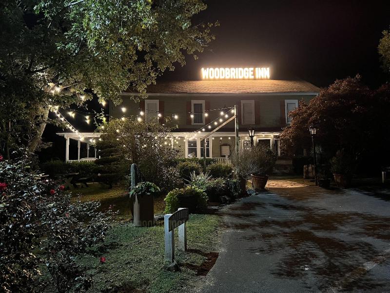 Woodbridge Inn Tavern image
