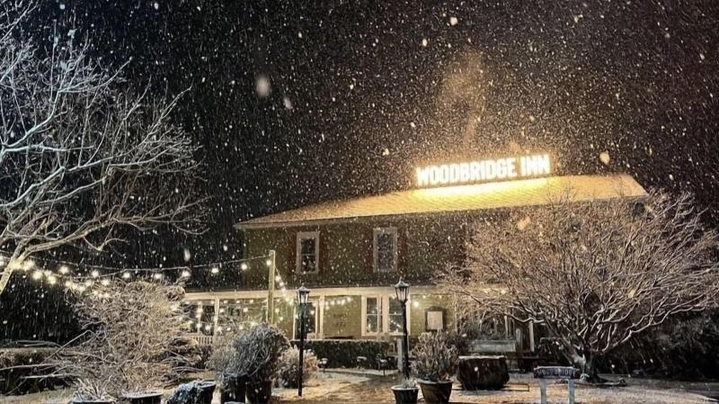 Woodbridge Inn Tavern — general view