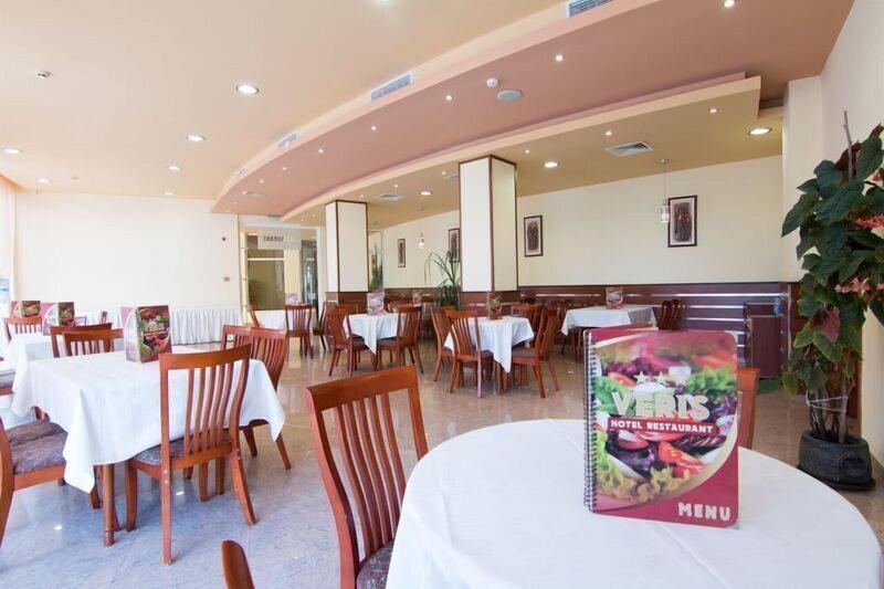 Hotel Veris image