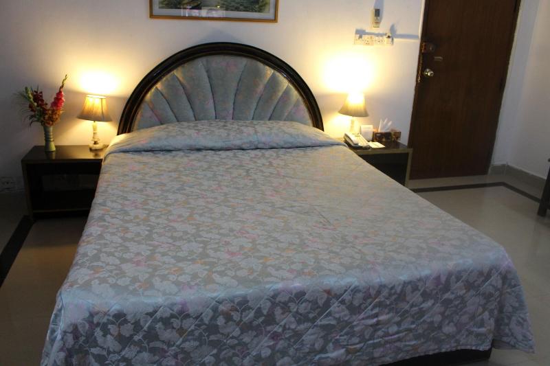 Aristocrat Inn image