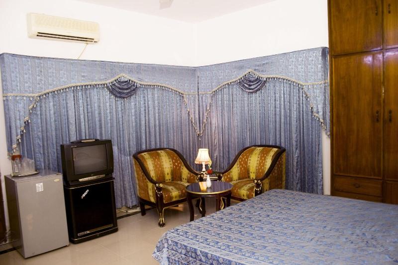 Aristocrat Inn image