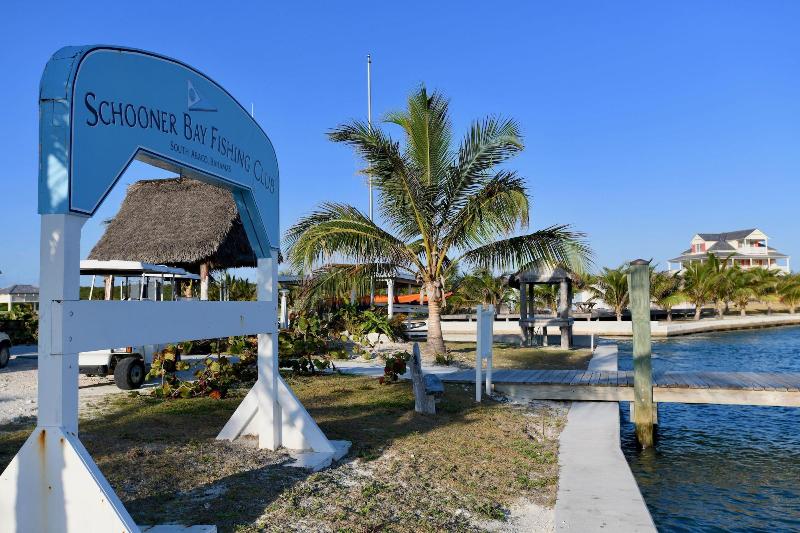 The Sandpiper Inn Cottages image