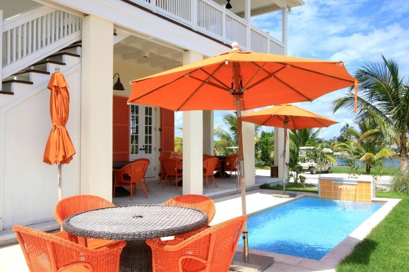 The Sandpiper Inn Cottages image 5