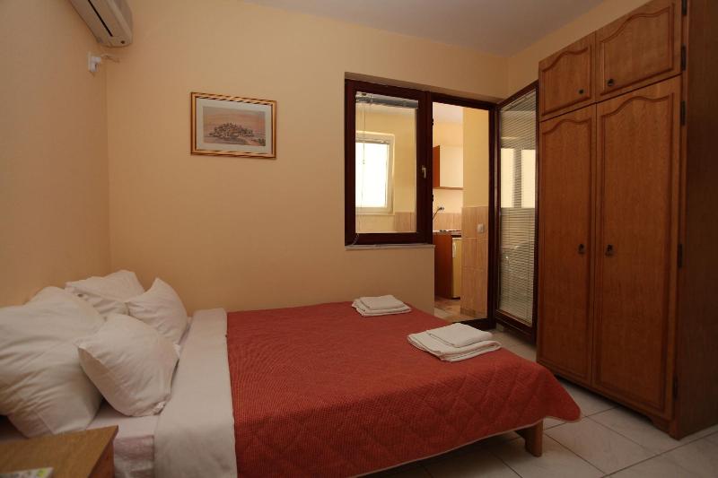 Apartments Memidz image