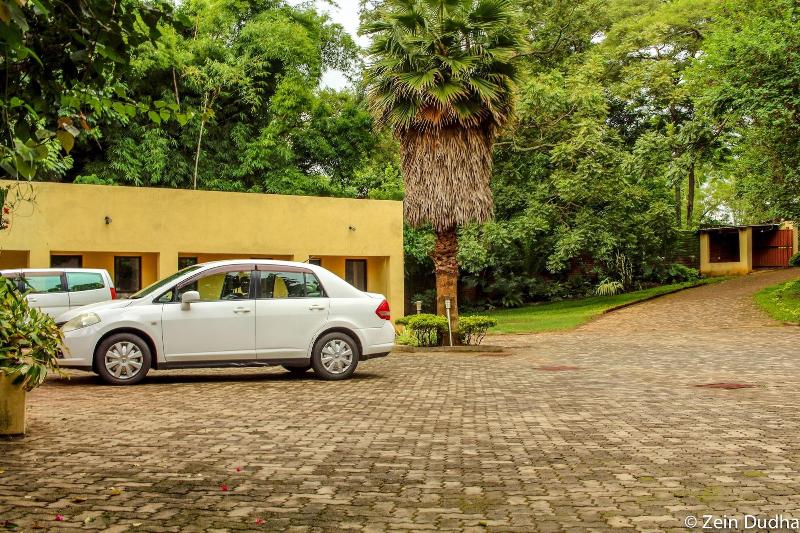 Villa 33