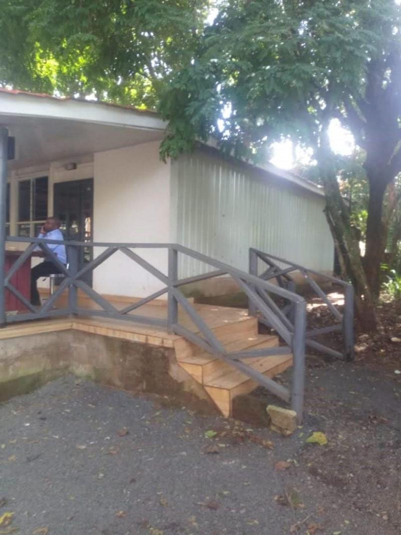 Airman S Pavillon, Meru