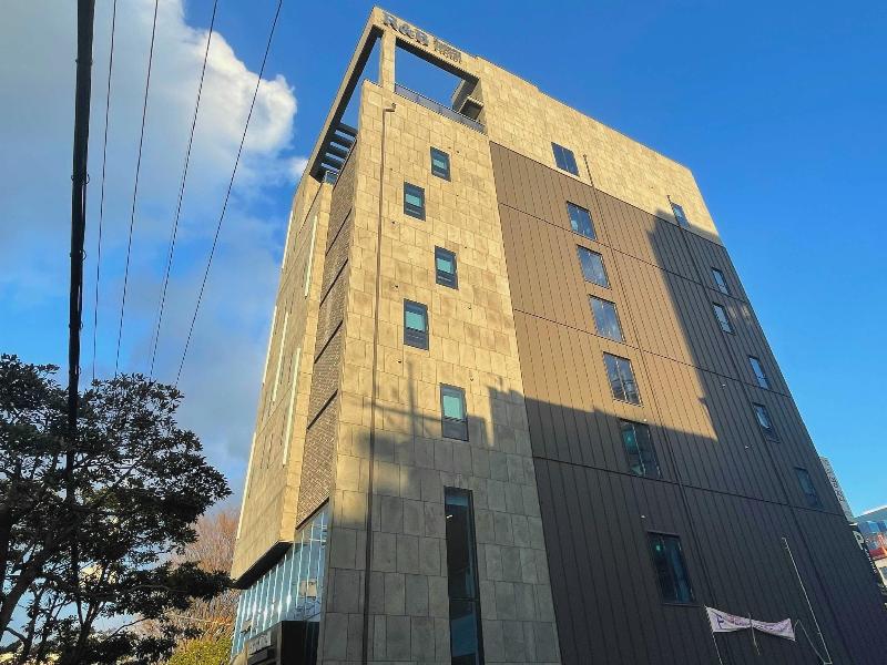 R B Business Hotel image
