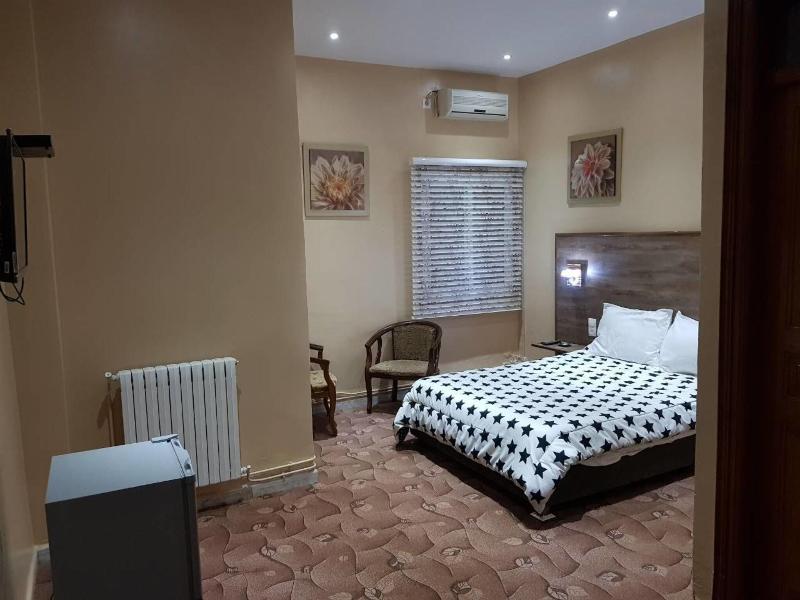 Hotel Ikram Oran image
