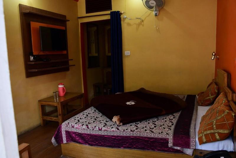 Goroomgo Hotel Shivay Kausani — photo 15