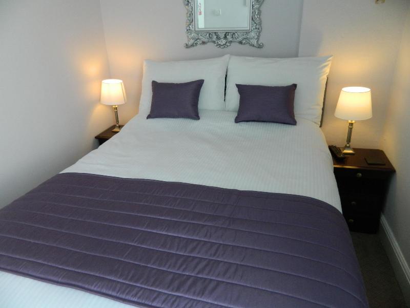 Stoneway Guest House image
