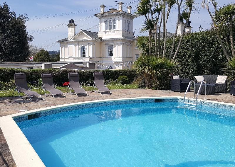 The Devon Court image