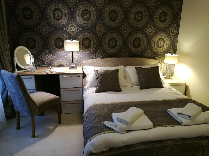 The Devon Court image