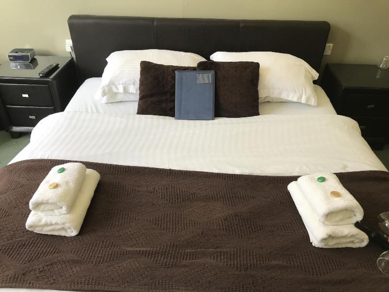 Kempfield House Hotel image