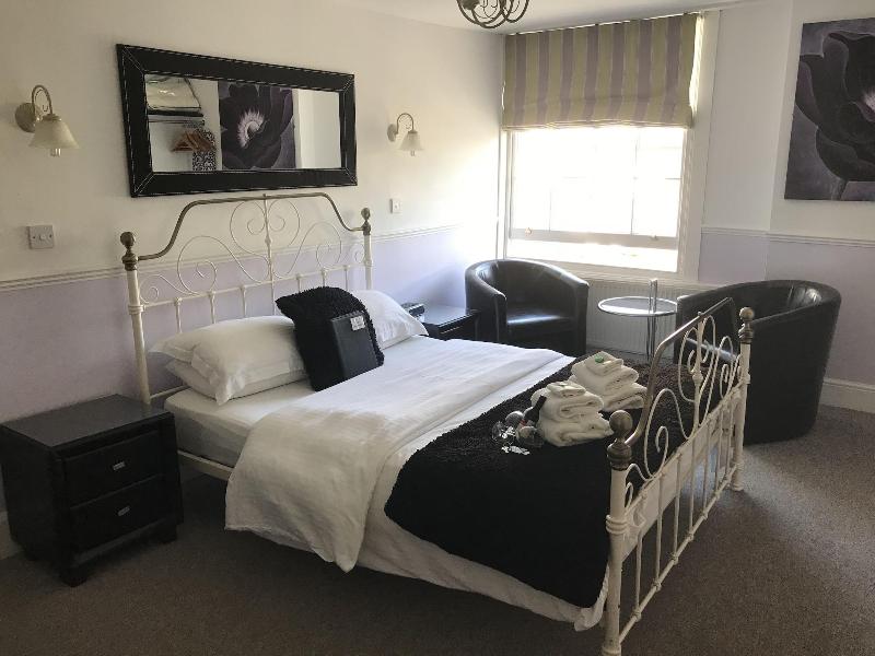Kempfield House Hotel image