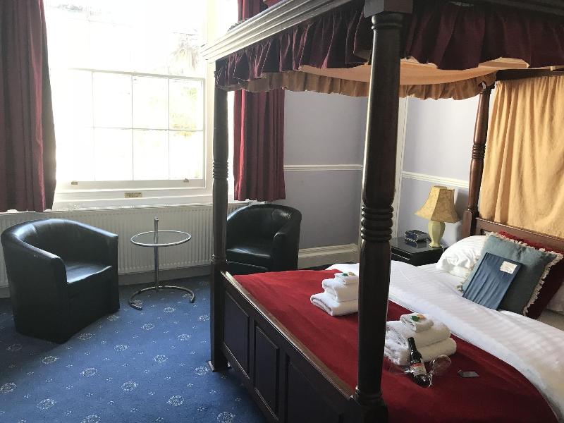 Kempfield House Hotel image
