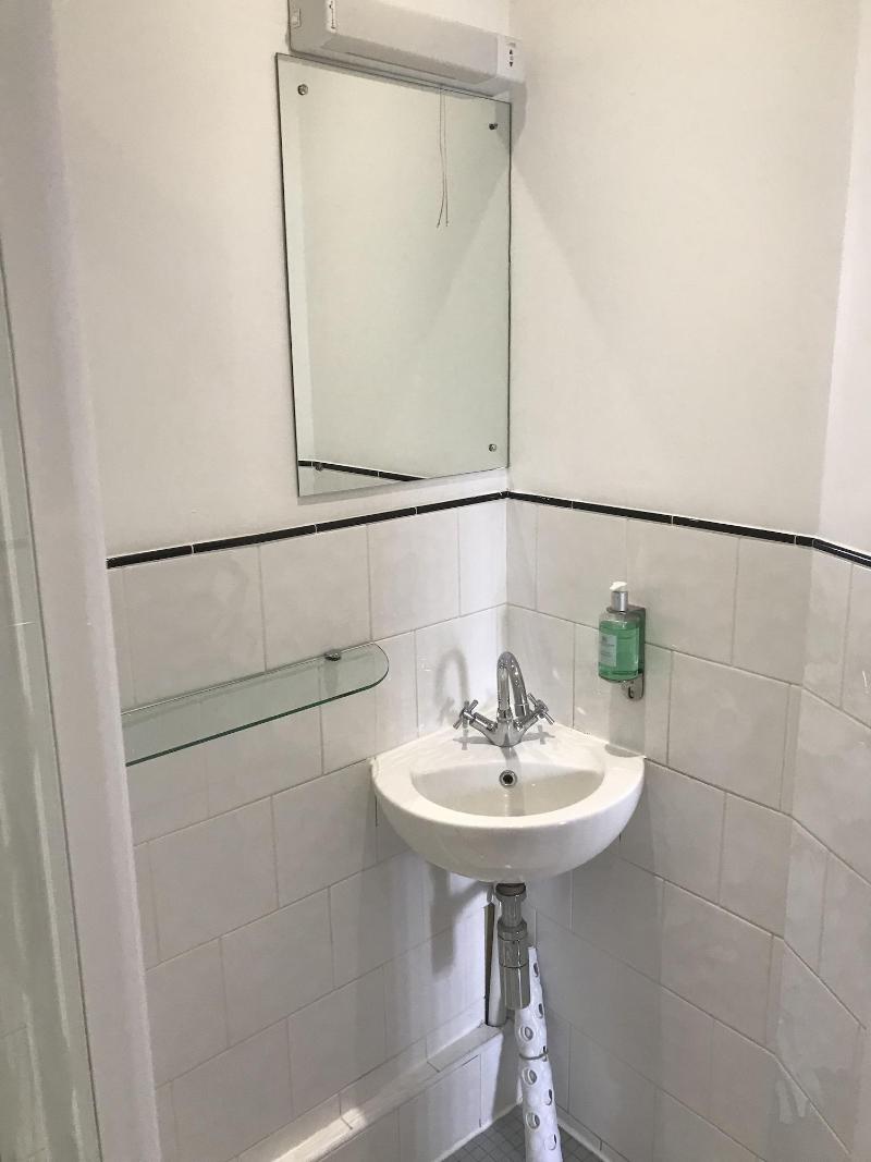 Kempfield House Hotel image