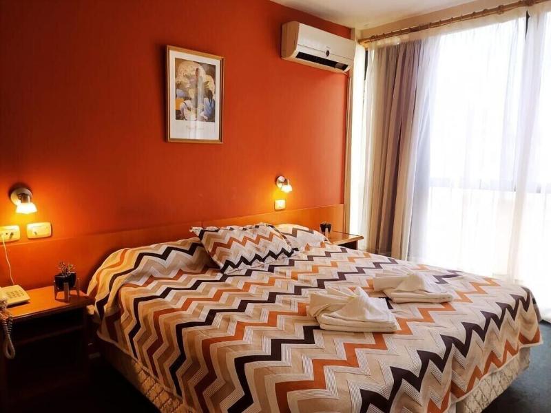 Gran Lourdes Hotel 3