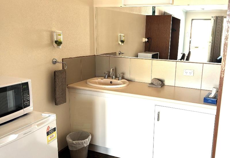 Admella Motel image