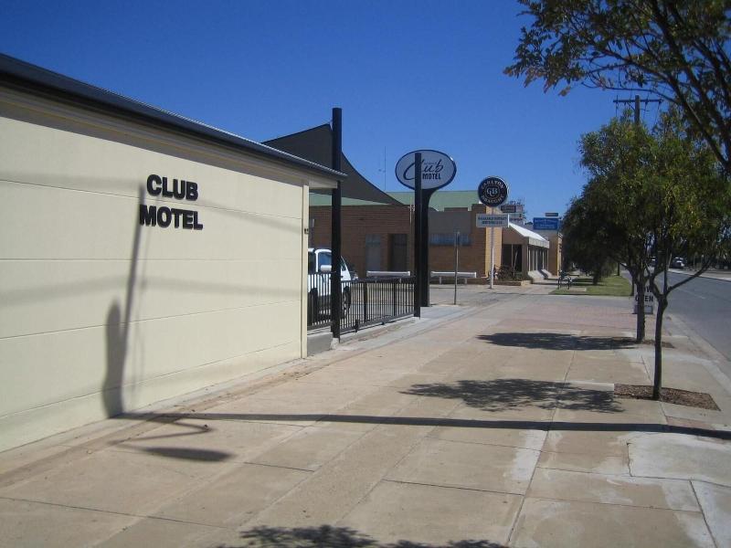 Balranald Club Motel image