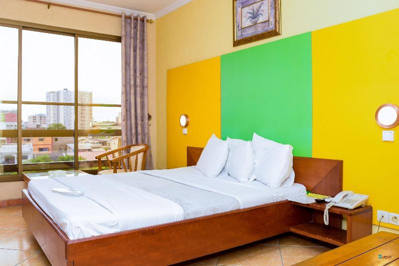 Hotel Serena Palace image