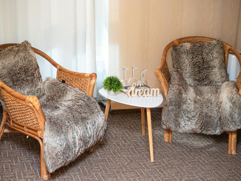 Hotel Yes image