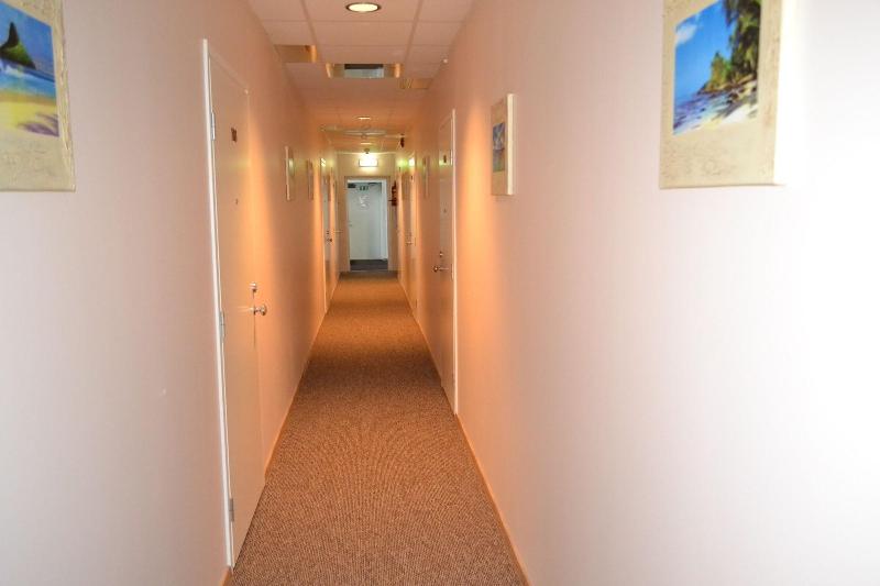 Hotel Yes image