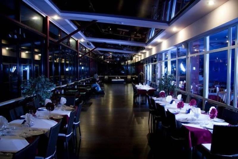 Hotel Yes image