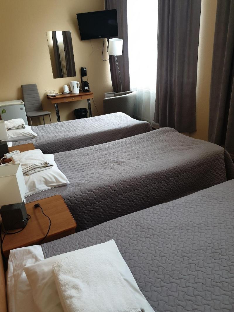 Hotel Yes image