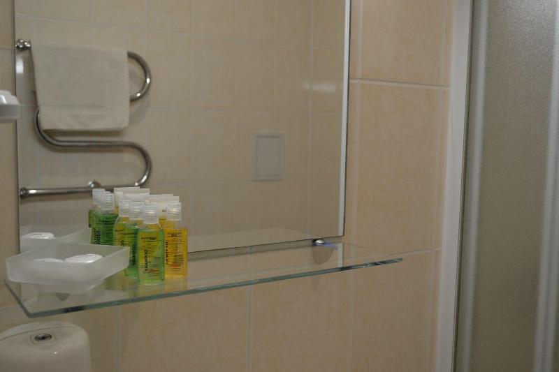 Hotel Yes image