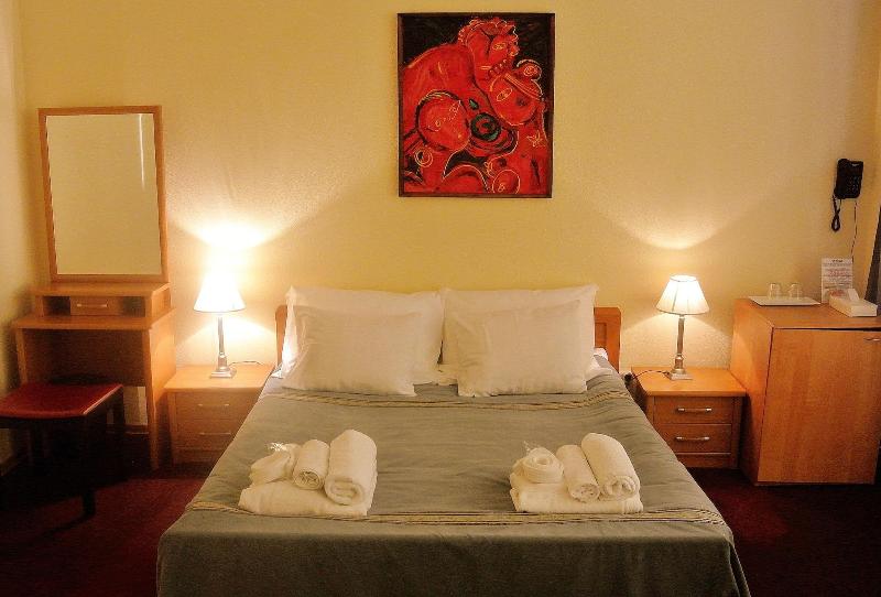 Hotel Yes image
