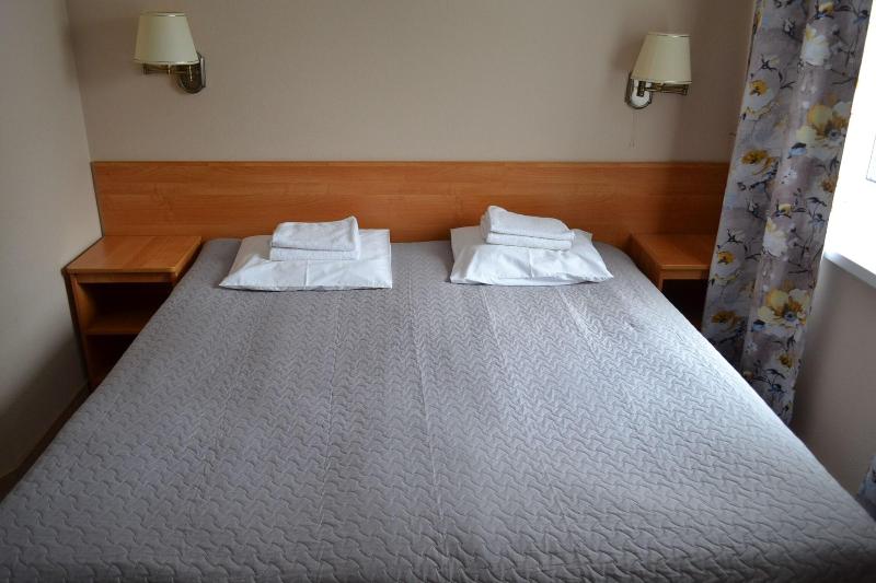 Hotel Yes image