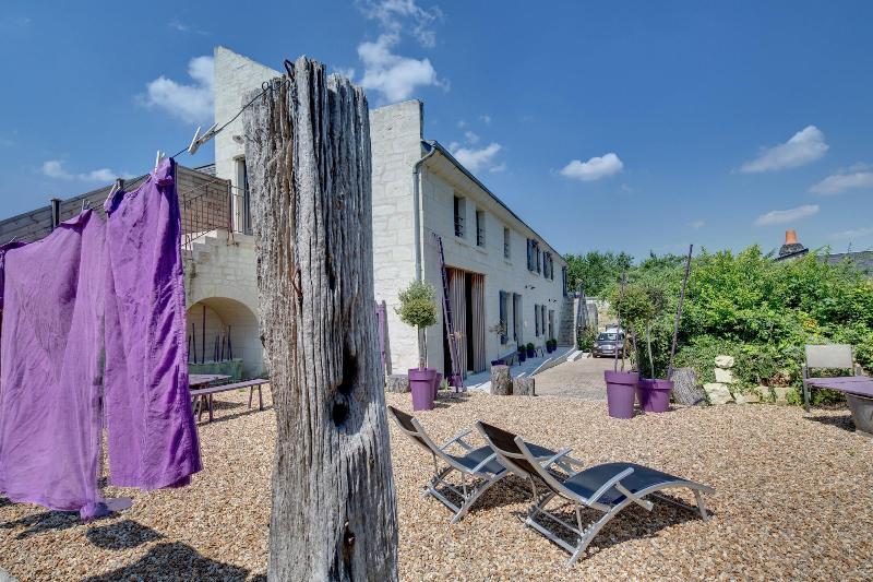 Les Suites Du Cha Teau image