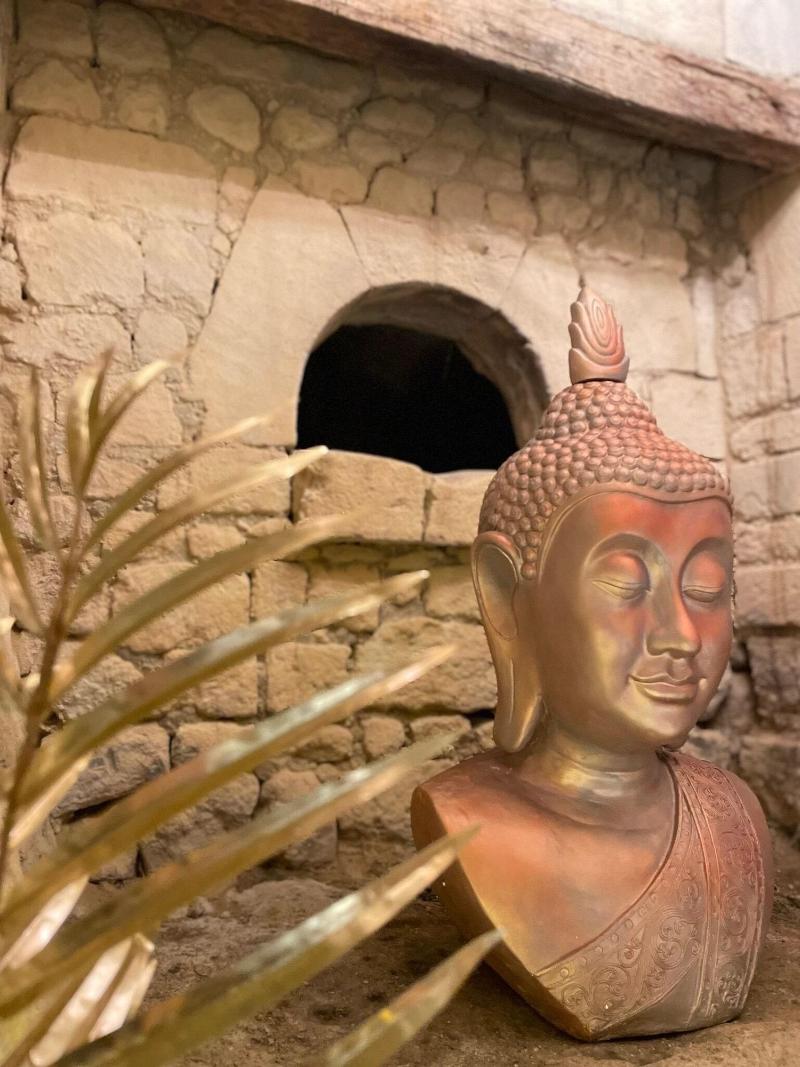 Les Suites Du Cha Teau image
