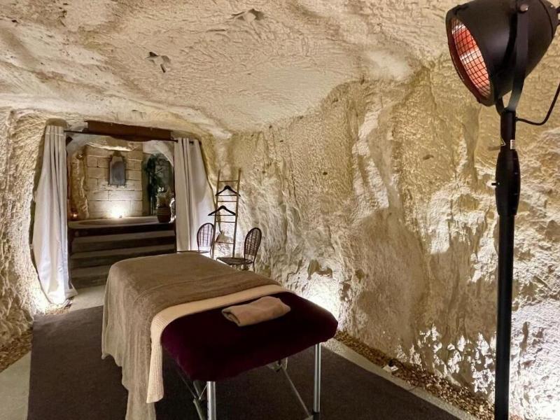 Les Suites Du Cha Teau image