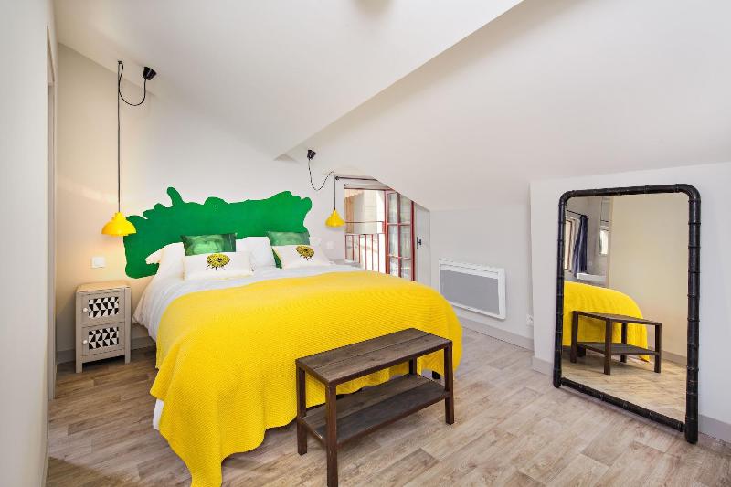 Les Suites Du Cha Teau image