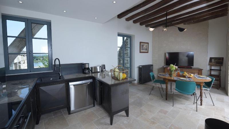 Les Suites Du Cha Teau image