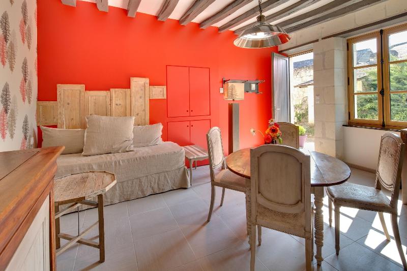 Les Suites Du Cha Teau image